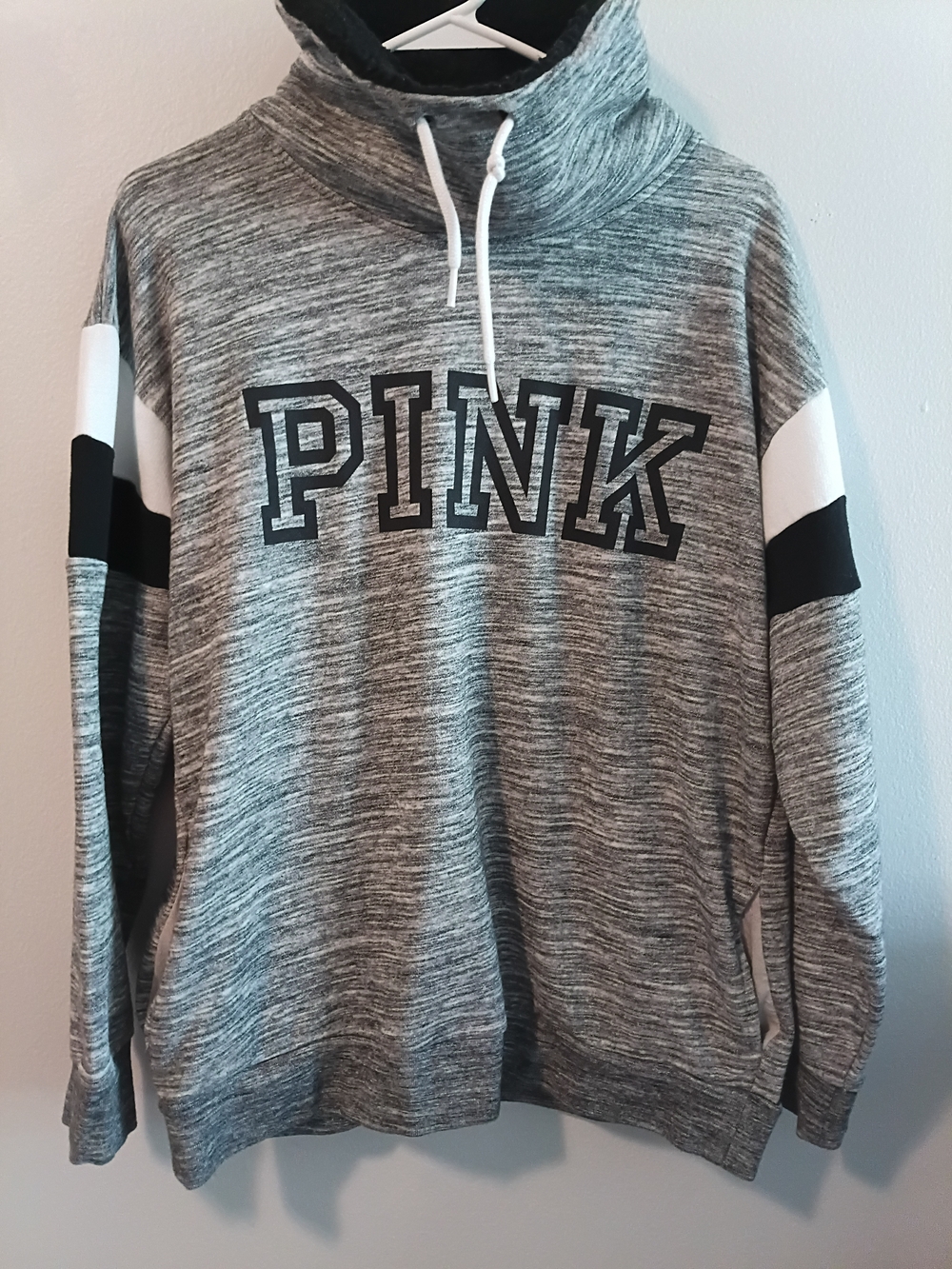 PINK Victoria's Secret Gray Heather Turtleneck Pullover with White/Black Accents